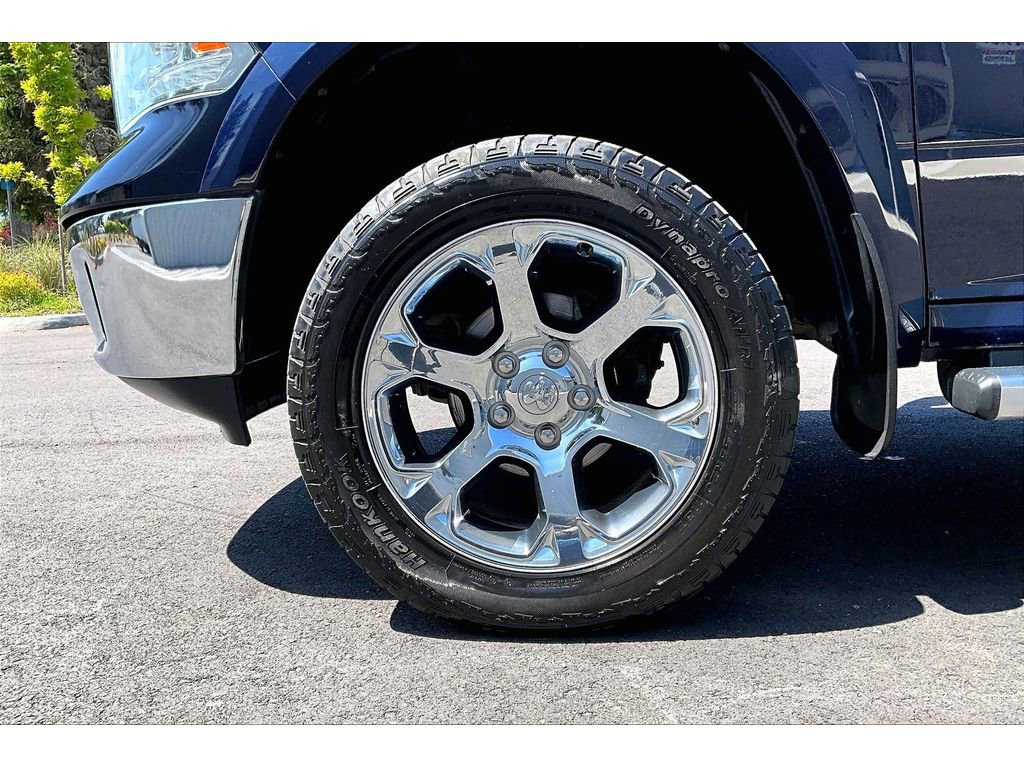Used 2013 RAM 1500 Laramie w/ Convenience Group AWD/4WD image 9