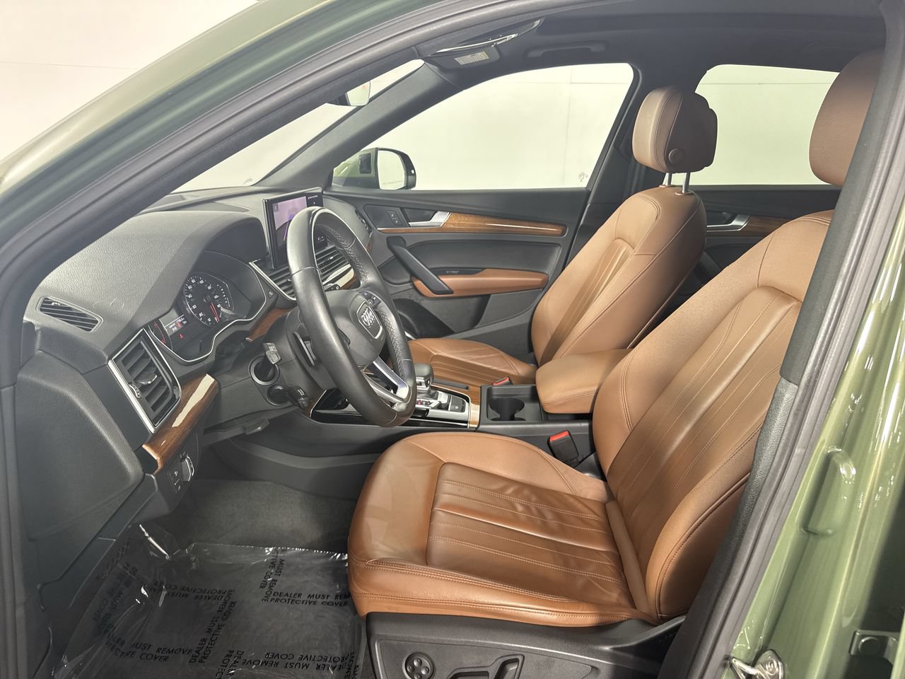 Used 2023 Audi Q5 2.0T Premium w/ Convenience Package AWD/4WD image 10