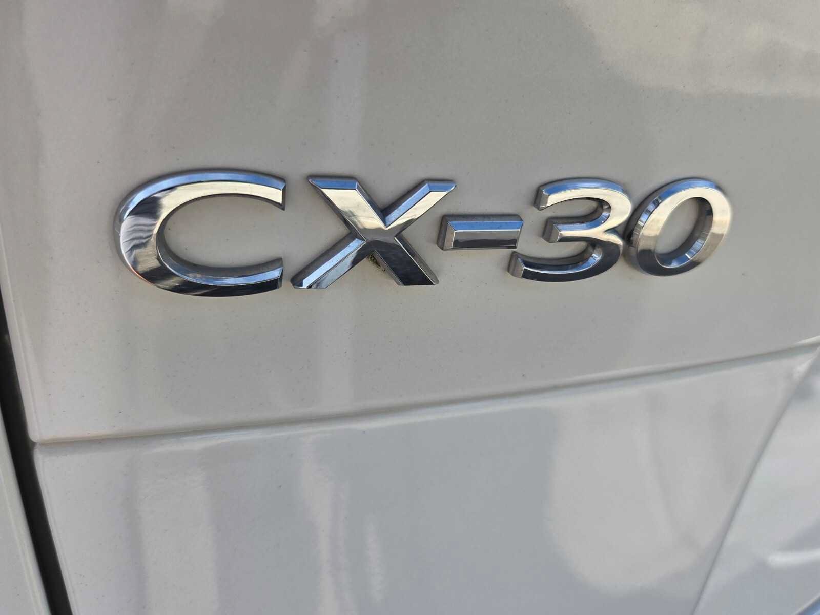 Used 2020 MAZDA CX-30 FWD w/ Premium Package image 16