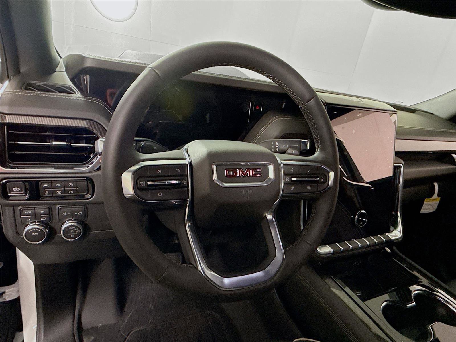 New 2026 GMC Yukon XL Elevation w/ LPO, Floor Liner Package image 6