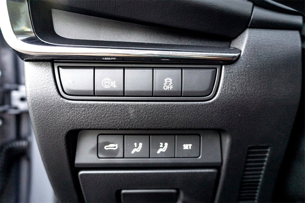 Used 2025 MAZDA MAZDA3 s image 16