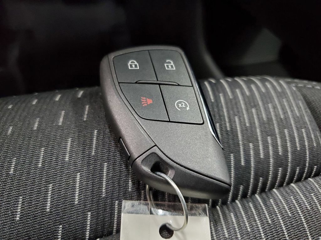 Used 2025 Chevrolet Equinox LT FWD image 33