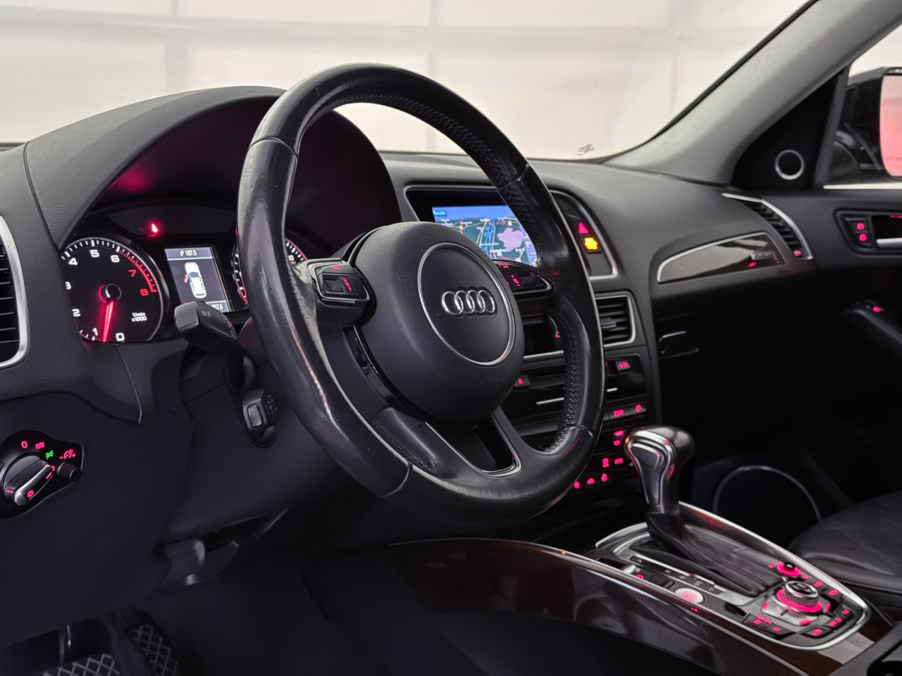 Used 2015 Audi Q5 3.0T Premium Plus w/ Technology Package image 19