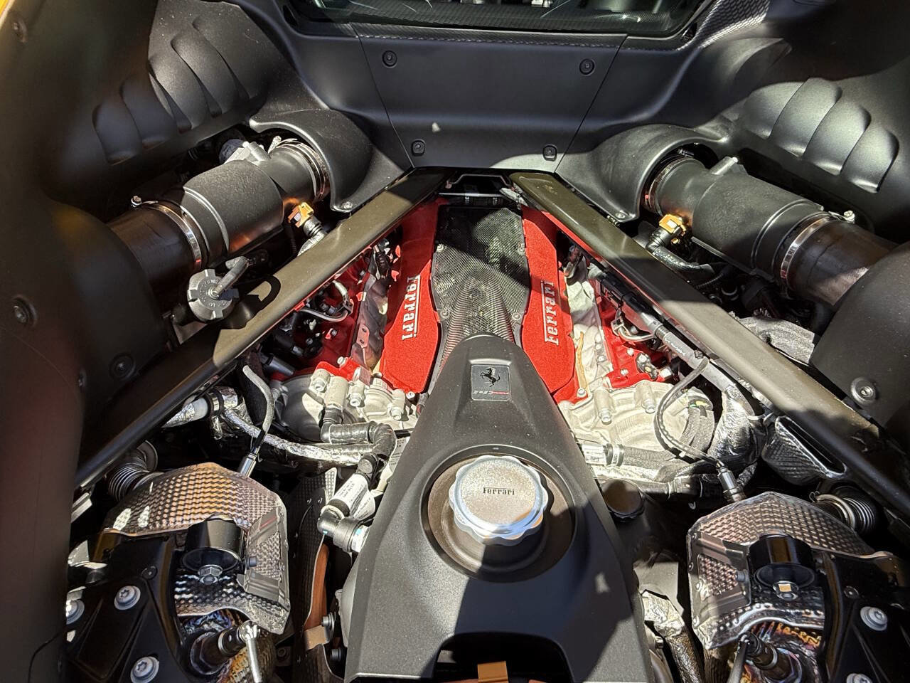 Used 2022 Ferrari SF90 Stradale image 46