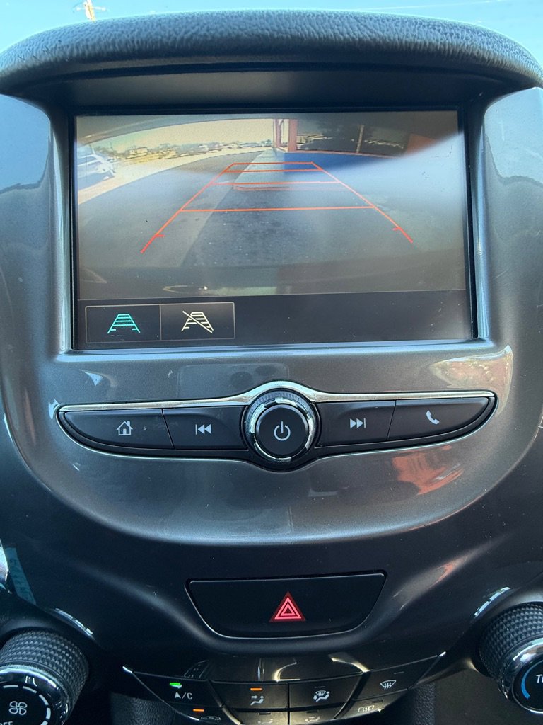 Used 2018 Chevrolet Cruze LT image 13