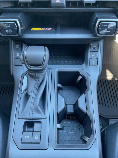 New 2026 Toyota RAV4 XSE AWD/4WD image 27