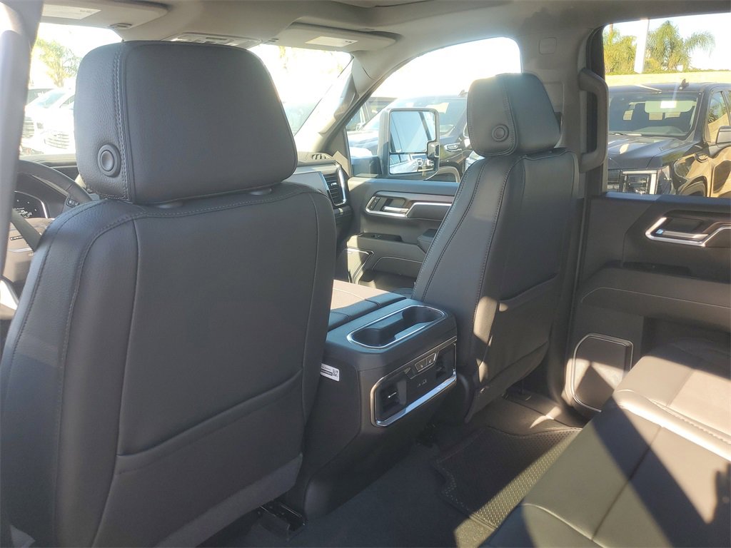 New 2026 GMC Sierra 2500 Denali w/ Denali Reserve Package image 8