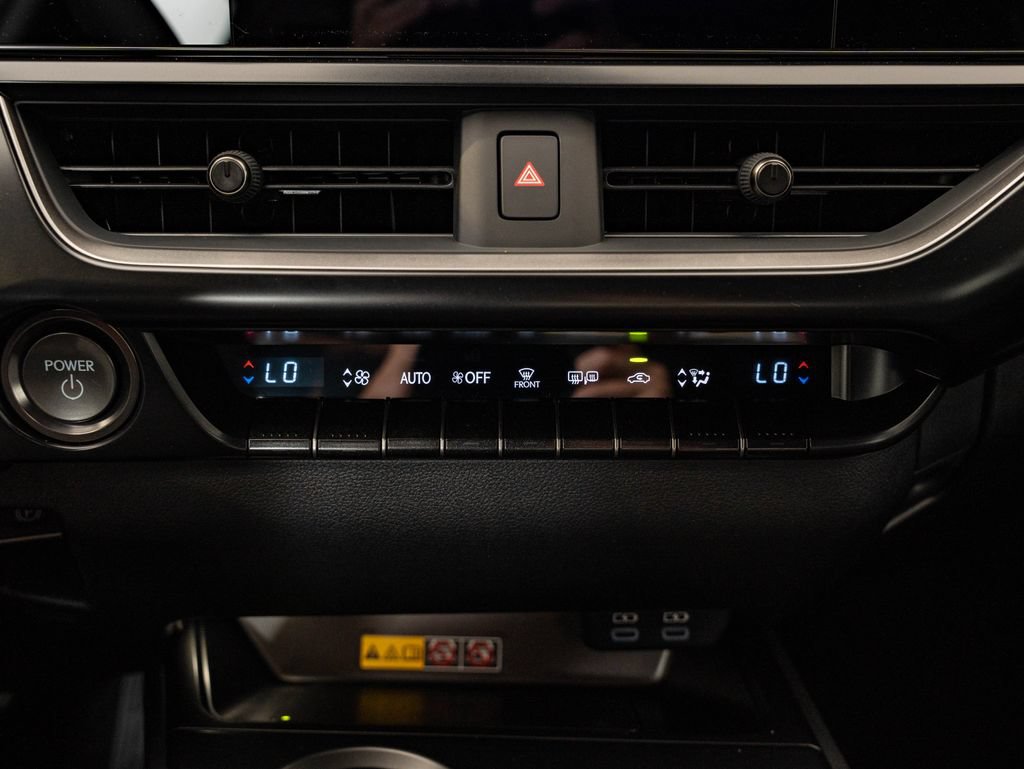 New 2026 Lexus UX 300h AWD image 36