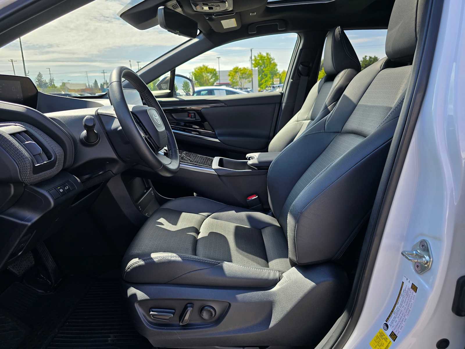 Certified 2023 Toyota bZ4X Limited image 25