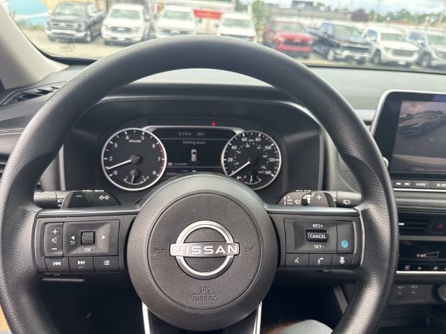 Used 2024 Nissan Rogue SV AWD/4WD image 28
