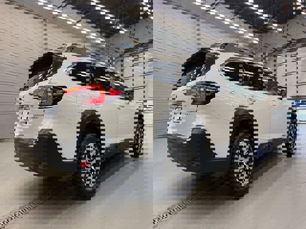 Certified 2025 Subaru Outback Premium w/ Popular Package #1A image 7