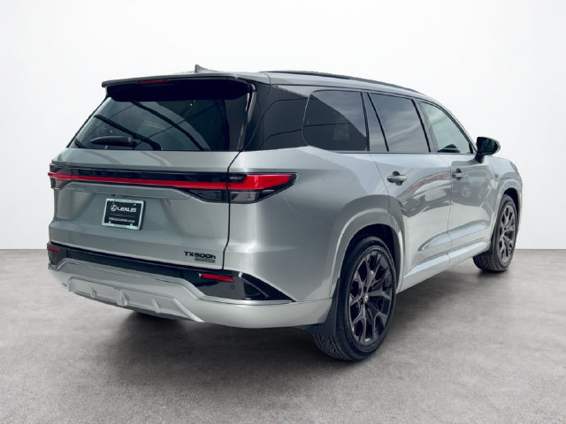 New 2026 Lexus TX 500h AWD w/ Technology Package image 4