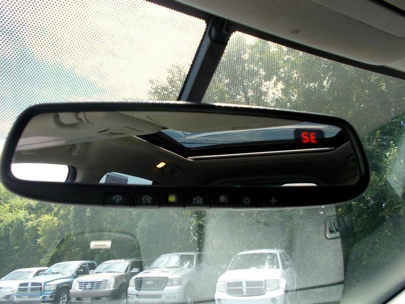 Used 2016 Nissan Rogue SL w/ SL Premium Package image 34