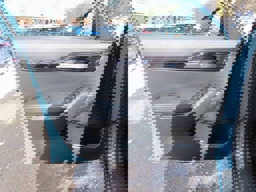 Used 2025 Kia Seltos EX image 16