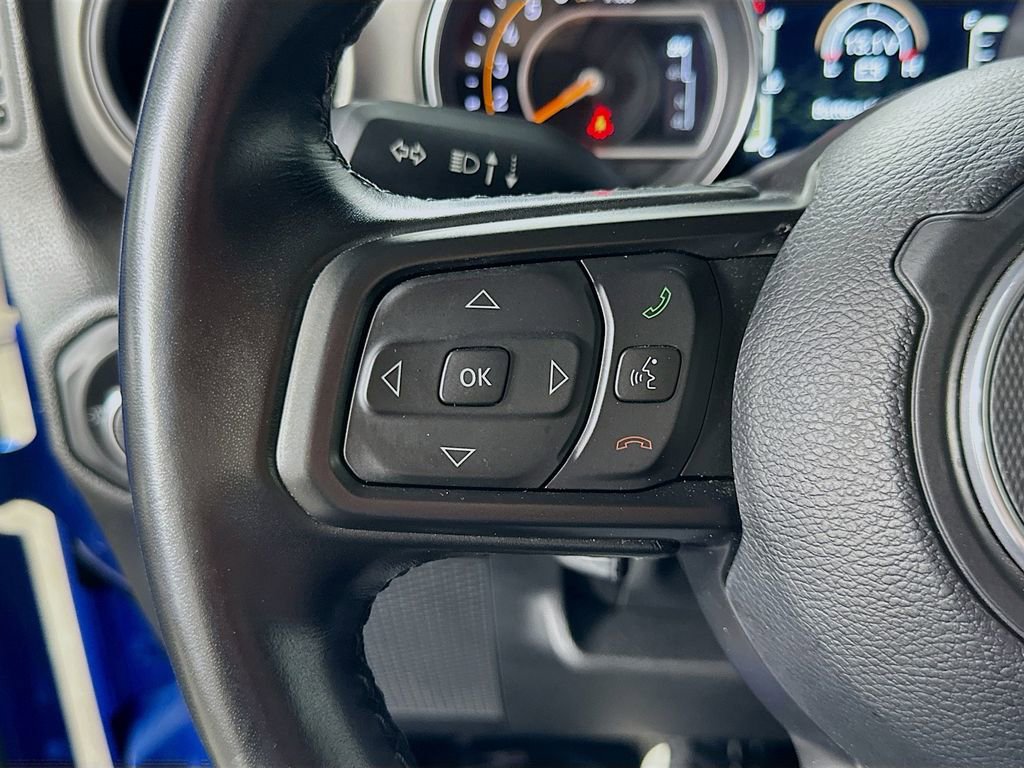Used 2022 Jeep Gladiator Willys image 21