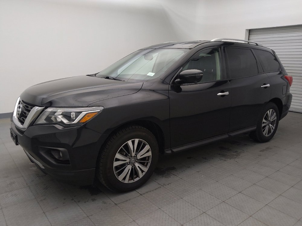 Used 2019 Nissan Pathfinder SL AWD/4WD image 2