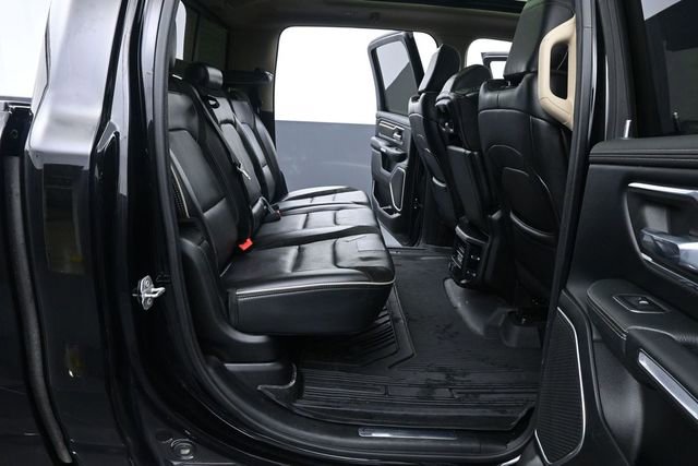 Used 2019 RAM 1500 Laramie AWD/4WD image 15
