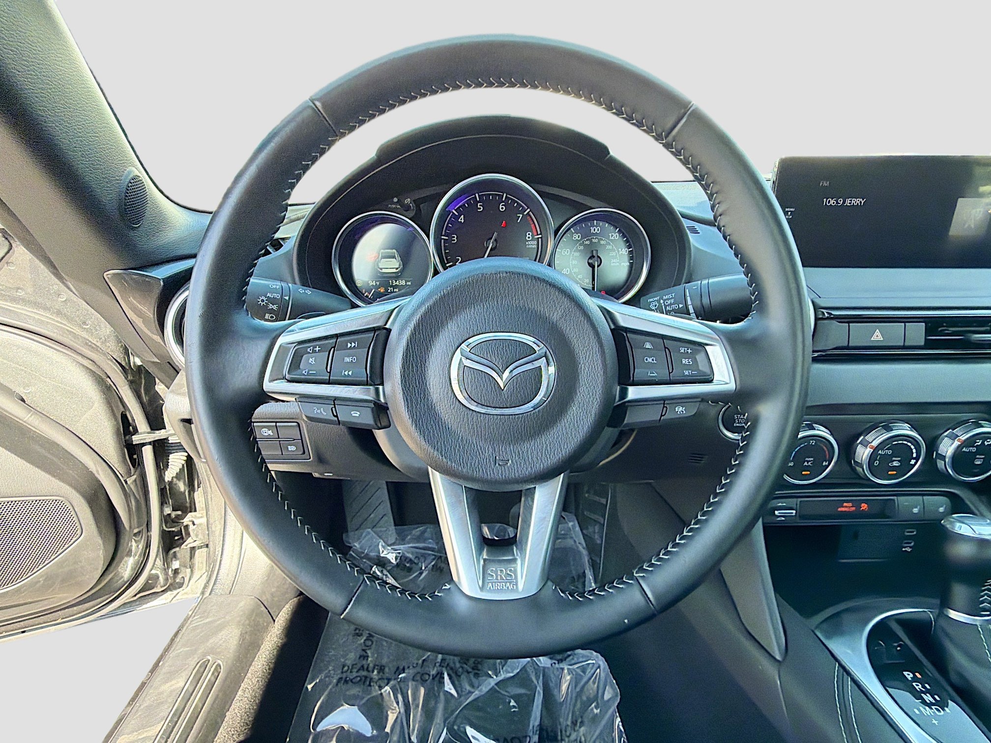 Used 2025 MAZDA MX-5 Miata RF Grand Touring RWD image 34