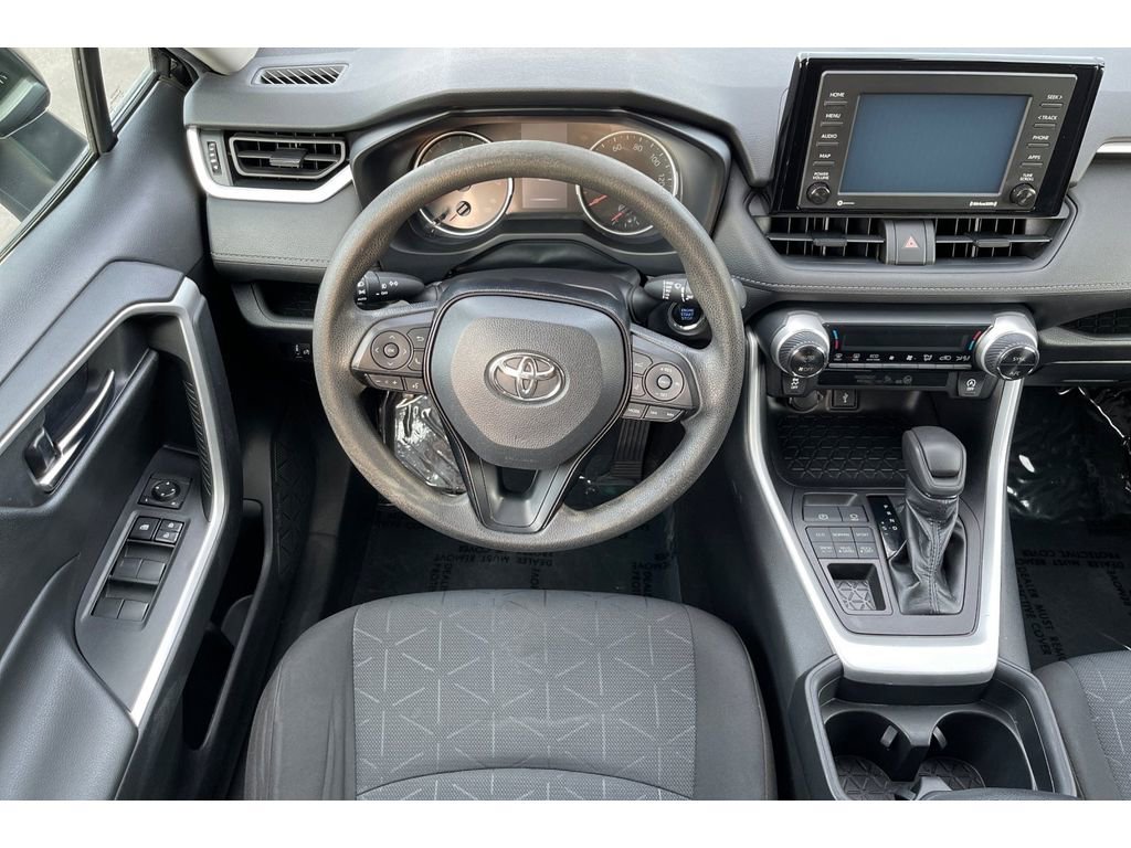 Used 2021 Toyota RAV4 XLE w/ Carpet Mat Package (TMS) image 17