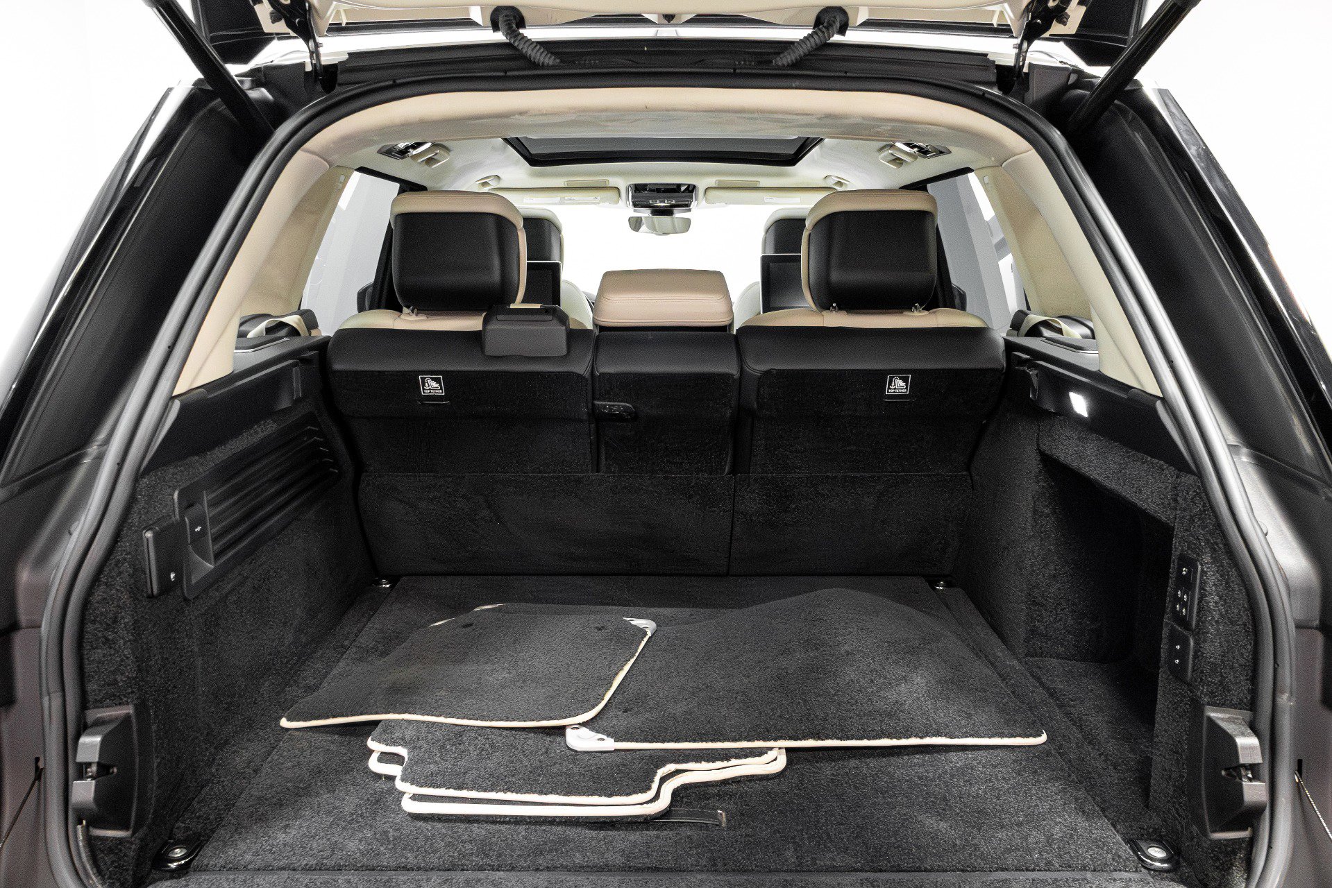 Used 2019 Land Rover Range Rover Long Wheelbase Autobiography image 44