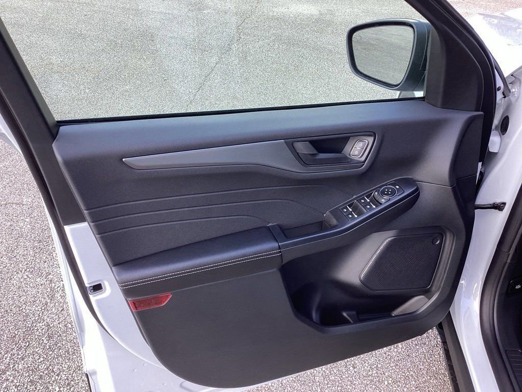 New 2026 Ford Escape Active image 22