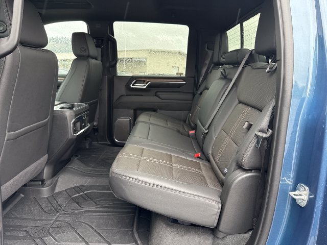 Used 2024 Chevrolet Silverado 3500 High Country w/ High Country Premium Package AWD/4WD image 16