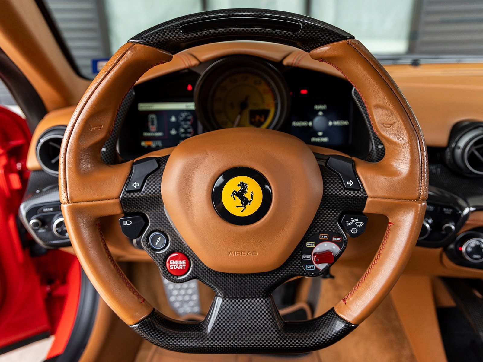 Used 2014 Ferrari F12 Berlinetta image 28
