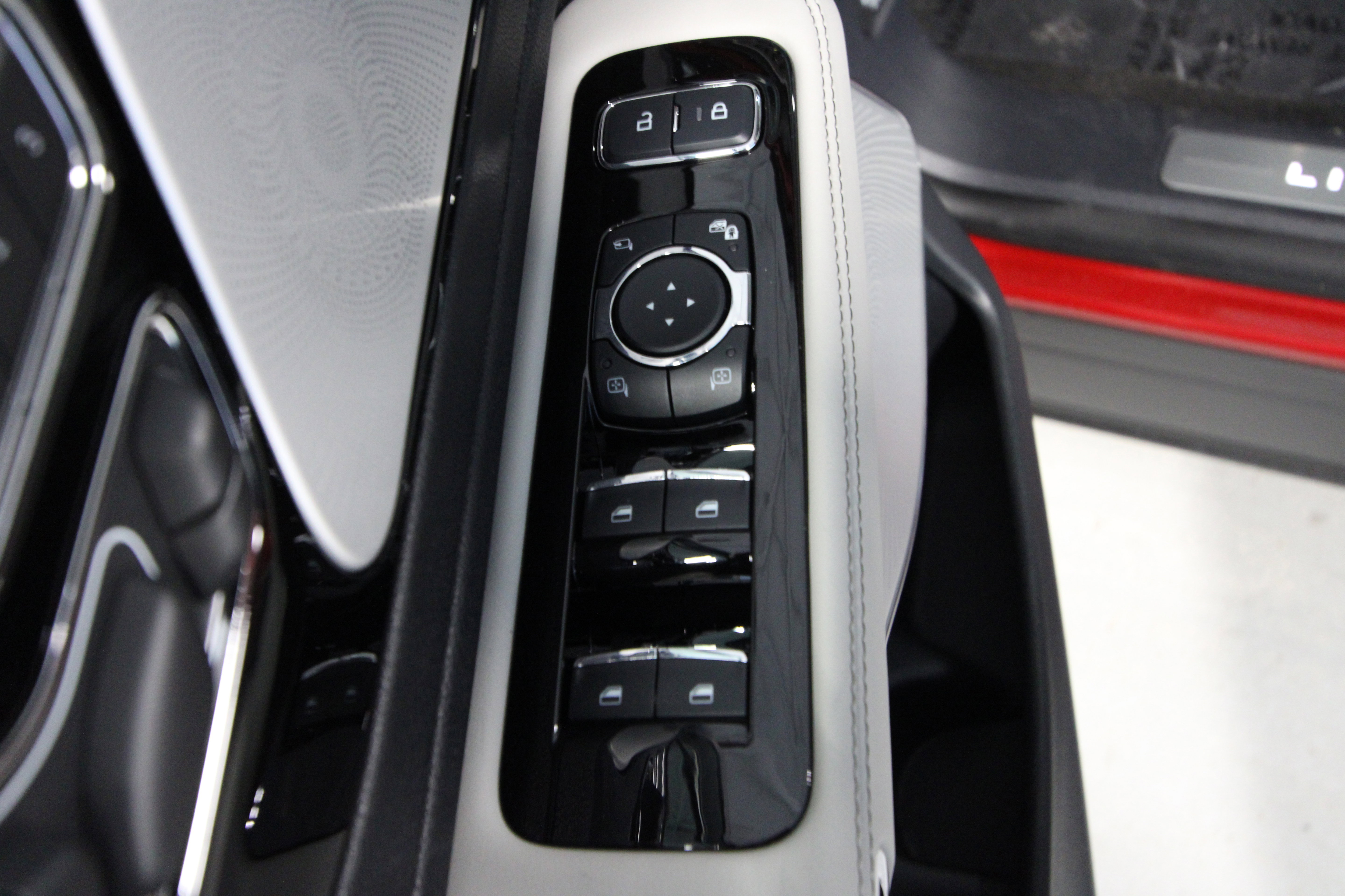 New 2026 Lincoln Aviator Reserve image 5