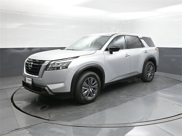 New 2025 Nissan Pathfinder S