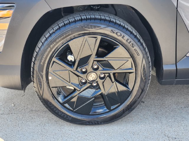 Used 2026 Hyundai Kona SEL Sport FWD image 17