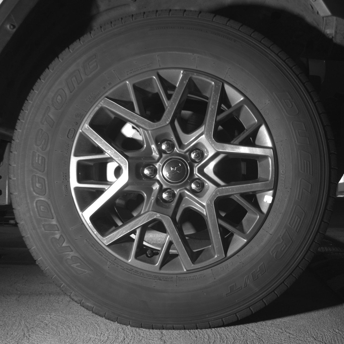 Used 2025 Jeep Wrangler Sahara image 13