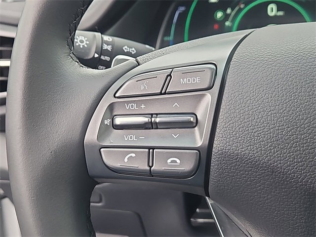 Used 2022 Hyundai Ioniq Limited image 24