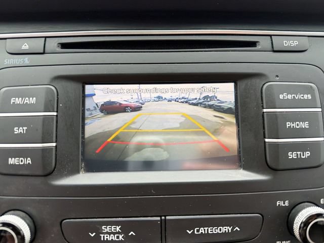 Used 2015 Kia Sedona LX FWD image 19