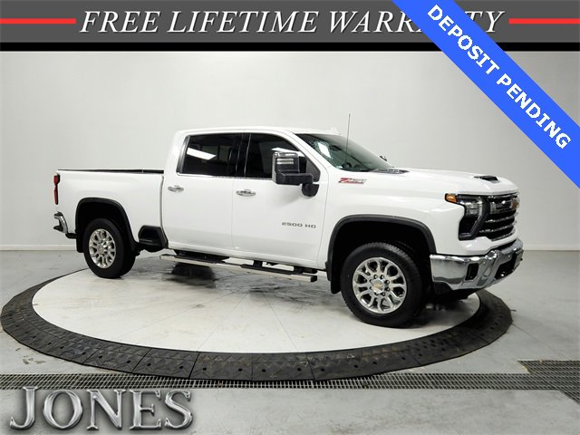 Used 2025 Chevrolet Silverado 2500 LTZ w/ LTZ Premium Package image 1