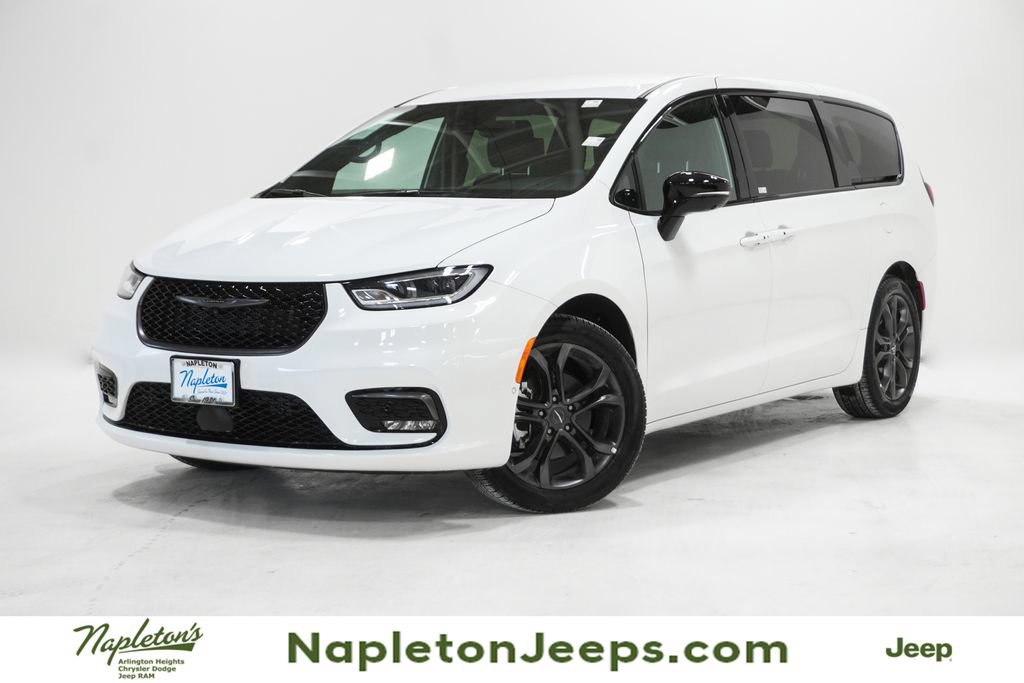 New 2026 Chrysler Pacifica Select FWD video 1