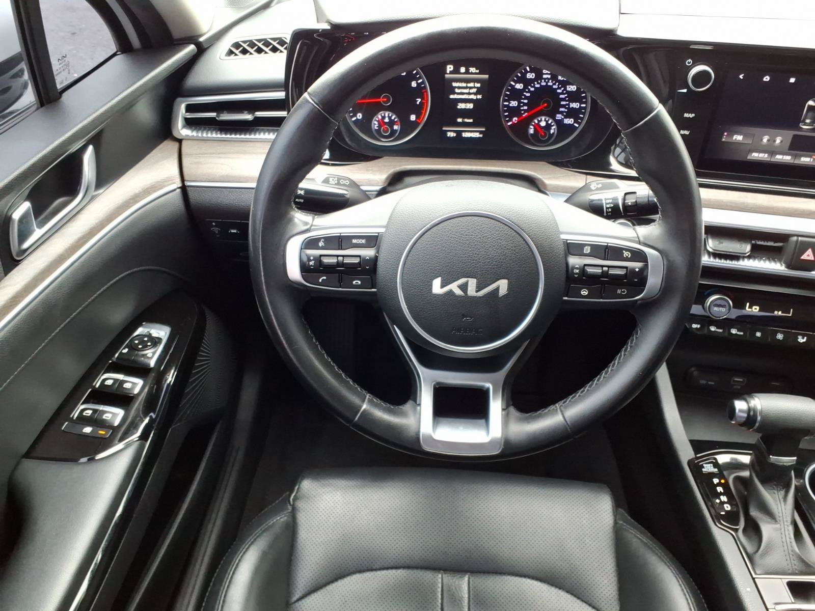 Used 2022 Kia K5 EX FWD image 5