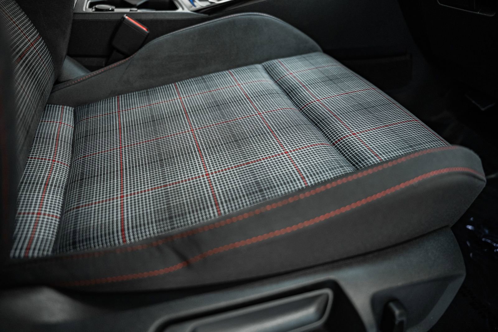 Used 2024 Volkswagen GTI S image 36