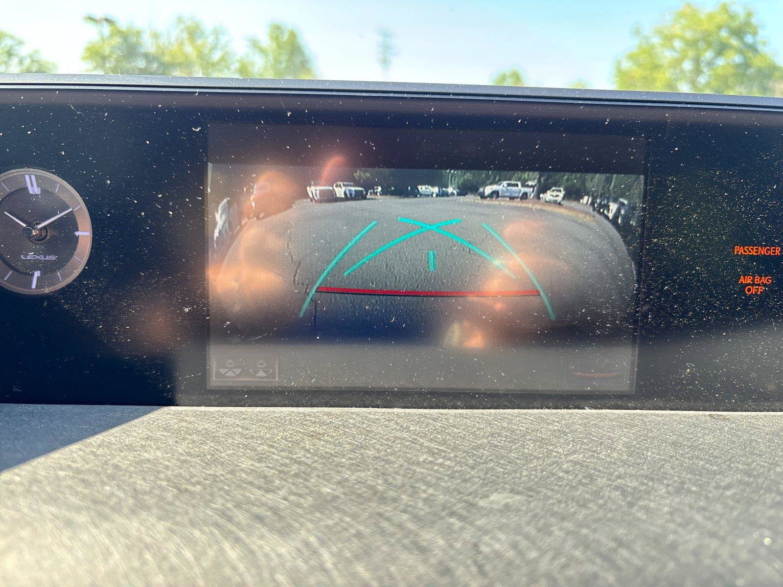 Used 2021 Lexus UX 200 w/ Premium Package FWD image 25