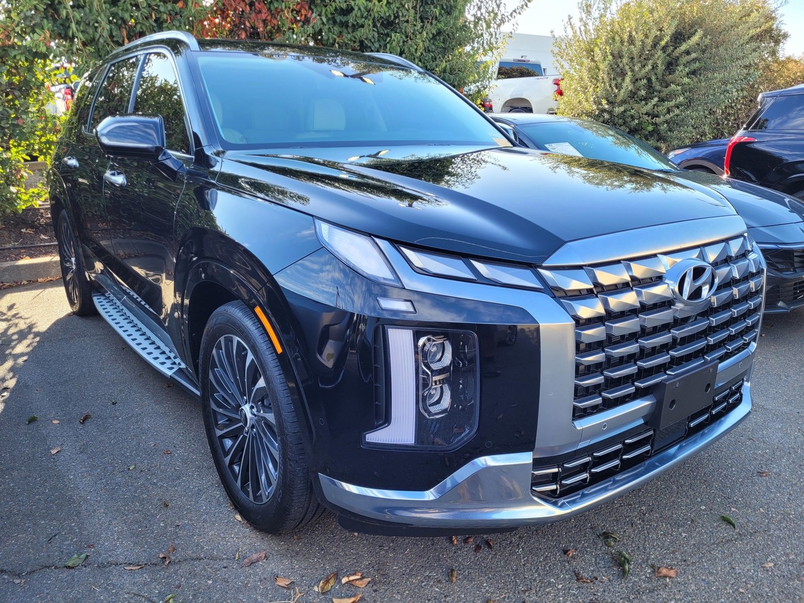 Used 2023 Hyundai Palisade Calligraphy w/ Cargo Package image 1