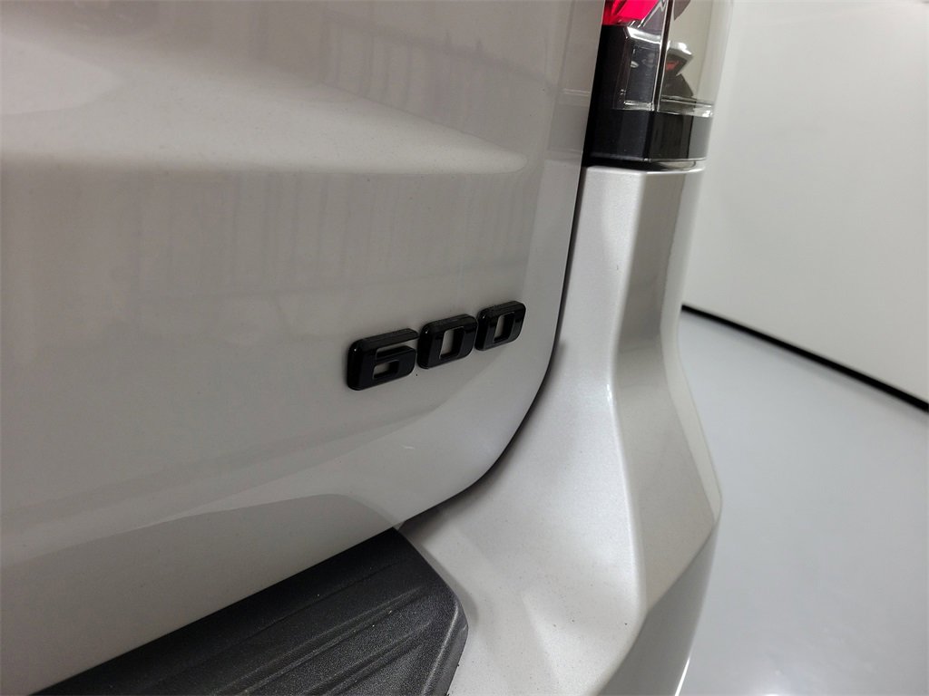 Certified 2024 Cadillac Escalade ESV Sport Platinum w/ LPO, ONYX Package image 5