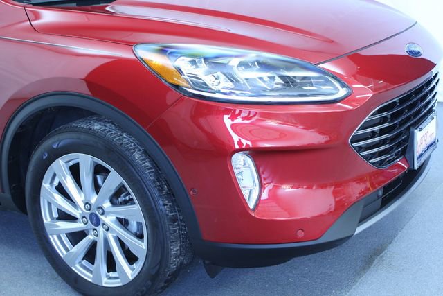 Used 2021 Ford Escape Titanium w/ Titanium Elite Package video 3