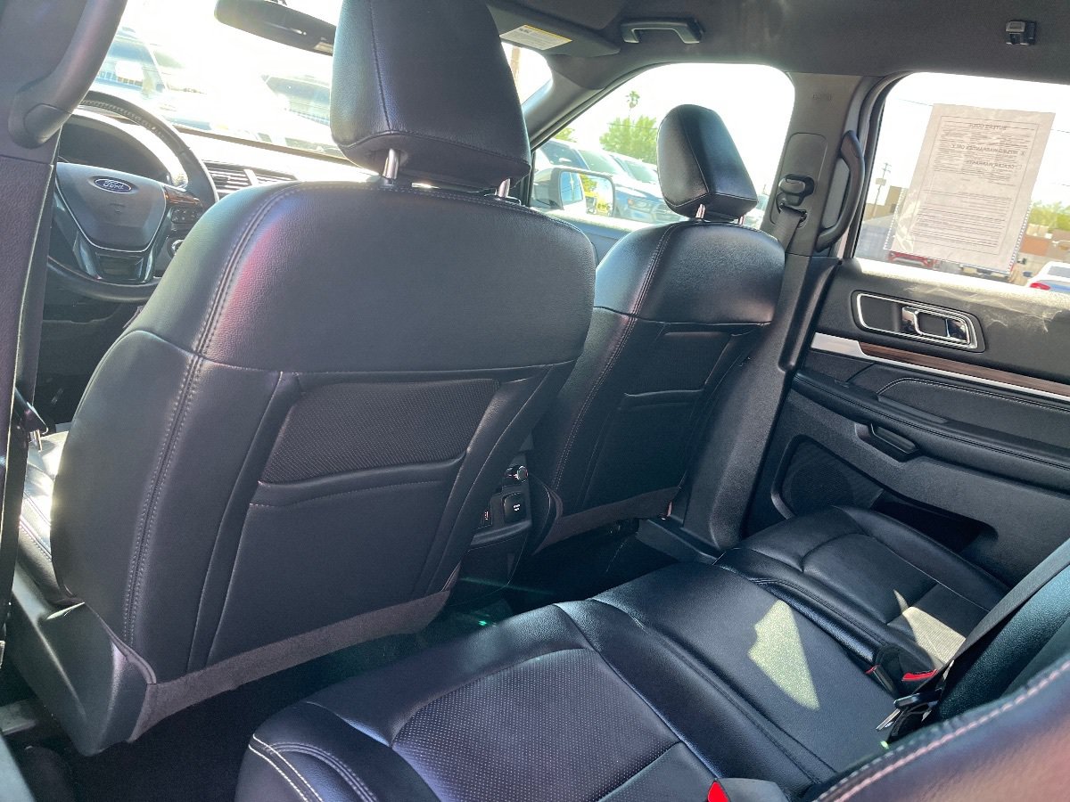 Used 2019 Ford Explorer Limited w/ Class III Trailer Tow Package FWD image 28