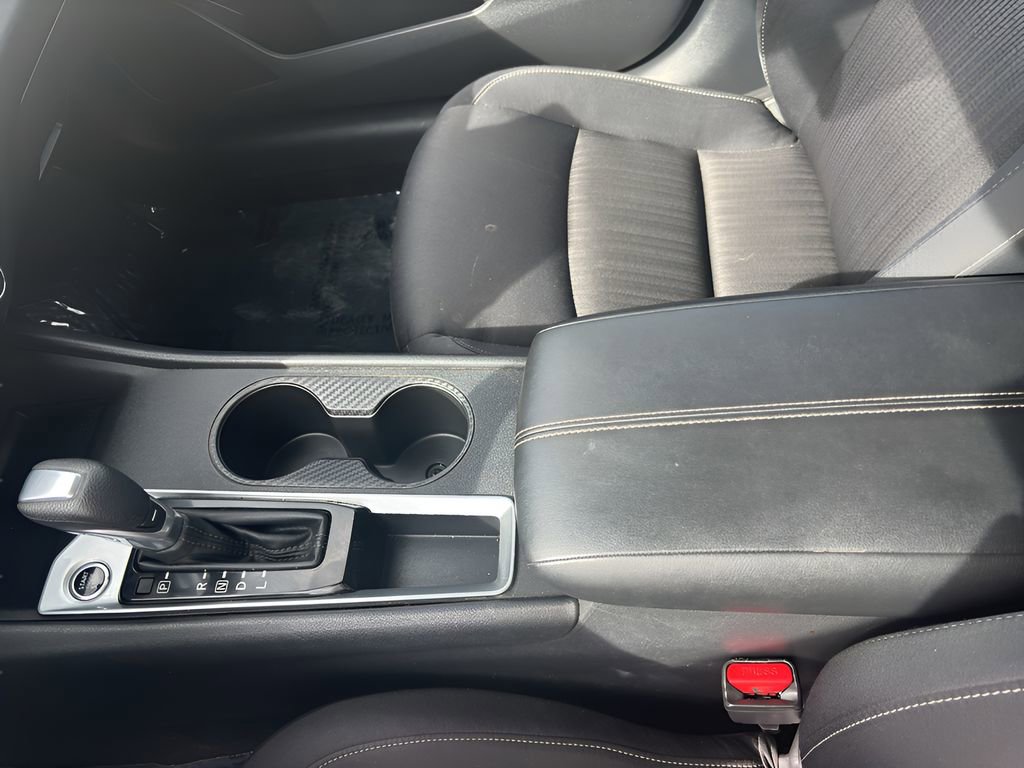 Used 2024 Nissan Altima 2.5 S image 12