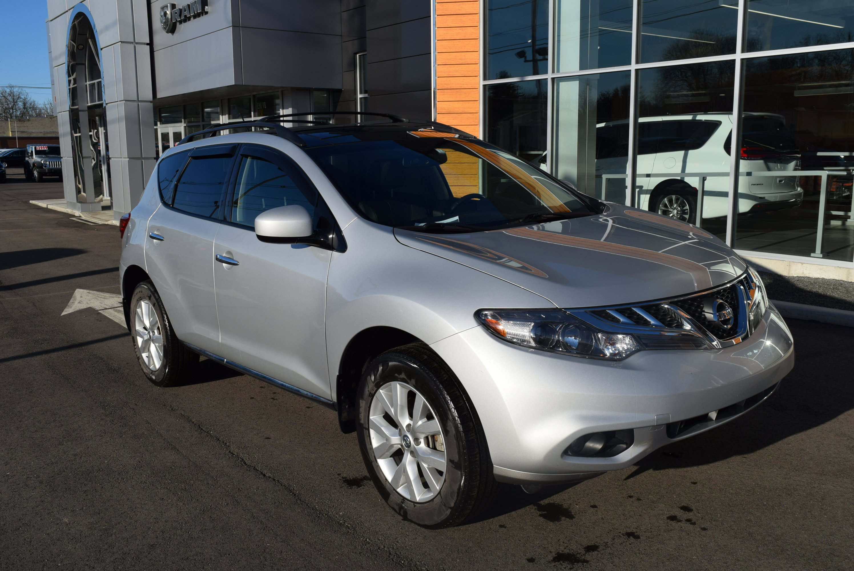 Used 2014 Nissan Murano SL image 2