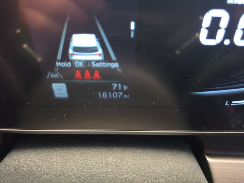 Certified 2025 Kia Sportage EX AWD/4WD image 23