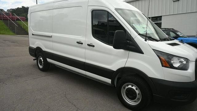 New 2026 Ford Transit 250 148 Medium Roof RWD image 4