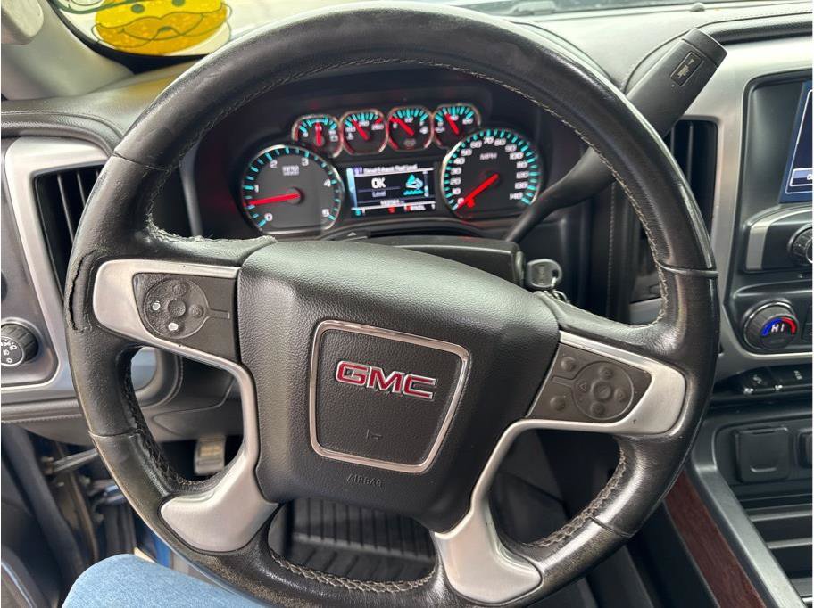 Used 2019 GMC Sierra 2500 SLT w/ Duramax Plus Package AWD/4WD image 16