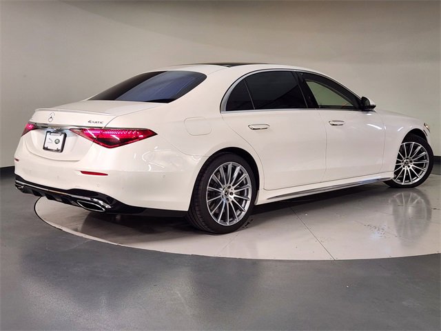 Used 2022 Mercedes-Benz S 580 4MATIC Sedan video 2