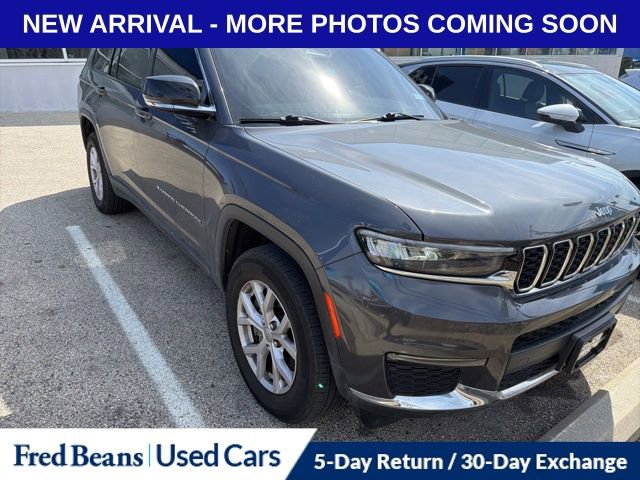 Used 2022 Jeep Grand Cherokee L Limited image 14