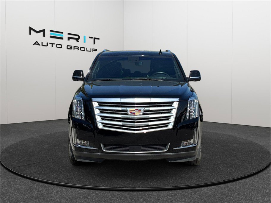 Used 2019 Cadillac Escalade ESV Platinum image 3